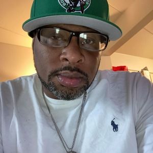 Meet your Posher, Rhonell